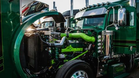 Safety Tips for Sharing the Road With Semi-Trucks • The Havok Journal ...